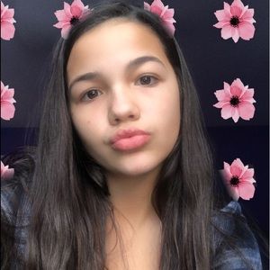 Meet your Posher, Ava